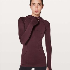 Lululemon Athletica Swiftly Tech Hooded 1/2 Zip in Redwood Women's size 4
